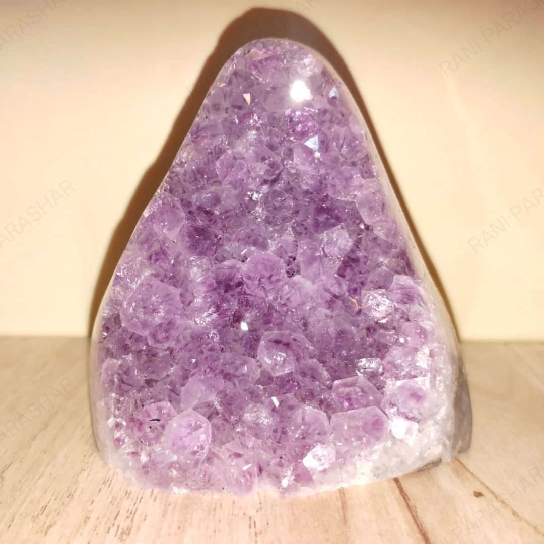 Amethyst Geode – A Natural Source of Calm & Positive Energy